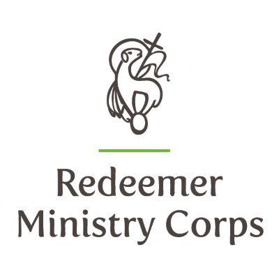 Redeemer Ministry Corps is a long-term volunteer program. Our mission is to bring a caring, comforting and healing presence to those in need.