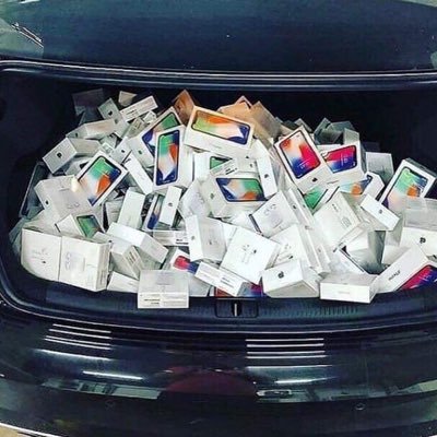 Hello I sell a lot of products cheap how you may ask I buy a large amount of products and sell them cheap I’m a UK plug so I can make anyone money give me mail