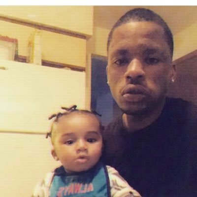 _follow_M3's profile picture. MKe📍 ♎️♎️ 🧀 single.              new page