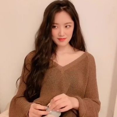 favteteco's profile picture. — 💌 olá gente, essa é a minha conta de covers. fiquem a vontade para ouvir e dar sua opinião, amo muito cantar e espero que gostem.♡