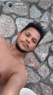 jerniel_parente's profile picture. J