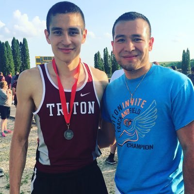 BugarinHector's profile picture. Living it up in the 507--Dodge Center MN