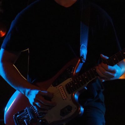 Nanaki(@Nanaki_ht7)ってバンドでボーカルギターと作詞作曲を担当してます。 ライブのお誘いはバンドアカウントの方にくださると助かります。