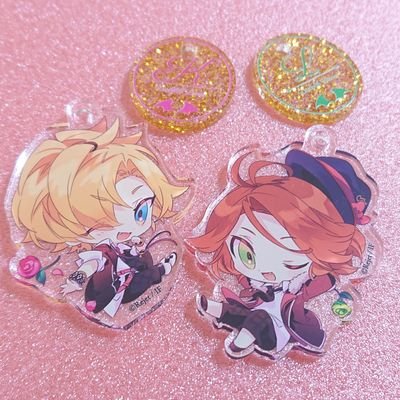 よろしくお願いします♪MEZZO,百くん,A3!真澄くんがお気に入りです(*^^*) ディアラバのコウくん(木村さん)とライトくん(平川さん)は永遠にLOVEです~♪交換、譲渡はゆうちょ対応、発送は郵便局窓口から送らせていただきます(*^^*)成人済みの社会人です。