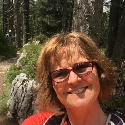 carolyn92362894's profile picture. 