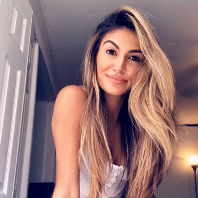 •• Blake Danielle ••