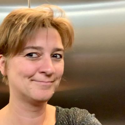 Content Manager Voka * Redactiecoördinator * Content Creator * Schrijfcoach * Fan van Hoboken Polder * Moeder van Wannes en Bram * Tweet in eigen naam