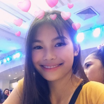 ashee_ladua's profile picture. fuck life☠️