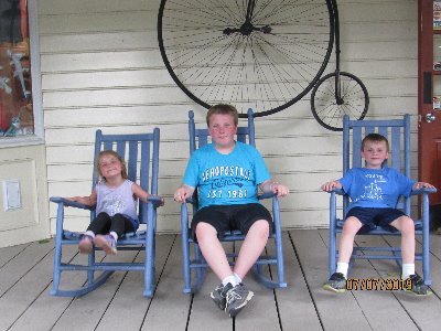 JessicaKroll6's profile picture. Mom and Teacher