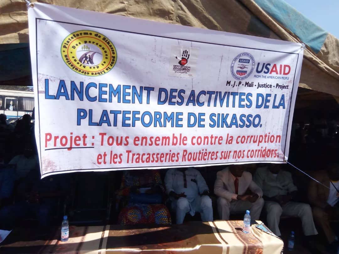 Organisation de lutte contre  la corruption et les tracasseries routières dans la région de Sikasso