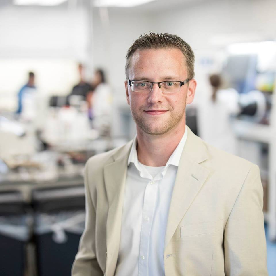 Mechanical Engineering Professor (ISU), Energy Researcher, co-founder & CTO, Editor of Energy Storage Materials. Inspired to make positive impact on the world.