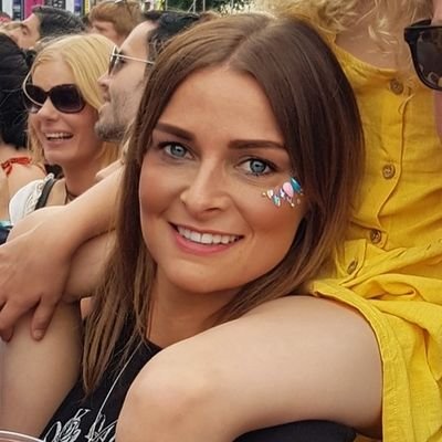 Mummy, wife, friend, KS1 Teacher @SpringvalePS and @TempleSpa Senior Consultant 😊 Instagram: charlotte_temple_spa