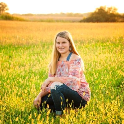 MingesColleen's profile picture. Primary Education Major🍎 @ Miami University ‘22. Future Educator working towards getting my Special Education Masters.