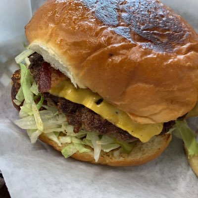 krispyhundo's profile picture. 