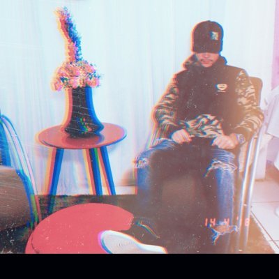 yaantagore's profile picture. confirmed