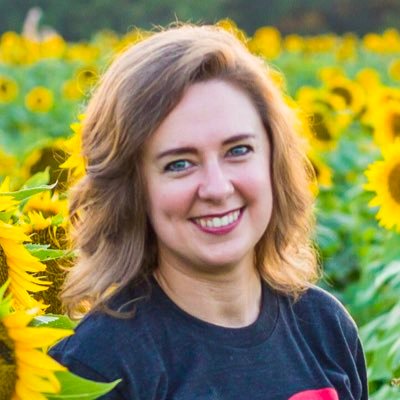 abbyelisabeth25's profile picture. B2B Marketing Manager, @KnitRite | @UNLincoln B.S., M.A. 🎓 | @AbbyMeyerPhoto Concert Photographer 📷 | Traveler 🌎 | Husker Fan #GBR 🏀