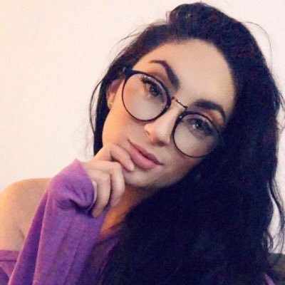 ohhitstayy's profile picture. 