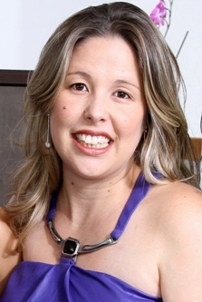 Sou uma joia nas mãos do criador de tudo, nosso Deus. Amo o meu Senhor Jesus eternamente.