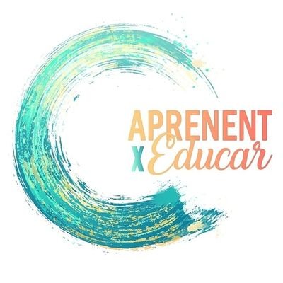 Associació d’alumnes, graduats/des i professionals de l'educació amb l'objectiu de millorar la formació docent, crear xarxa i empoderar la comunitat educativa.