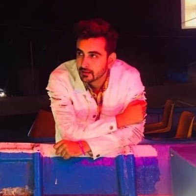 iamrobinsohi's profile picture. I am model/actor