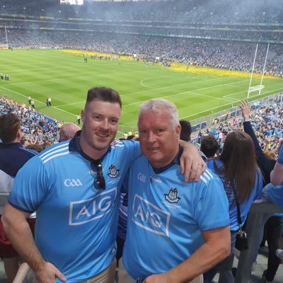 jonbill16's profile picture. Lad recovering from brain surgery 🧠