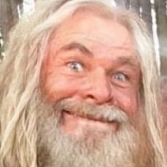 te_cchan's profile picture. #football #MCU #starwars