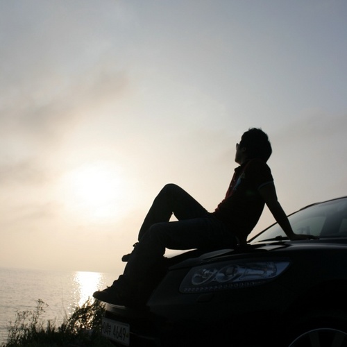 jongsun0209's profile picture. 23세 / 청주 / 자동차 / 레이싱 / 드라이브 / 여행 / 사진 / 스노보드 / 영화 / 음악