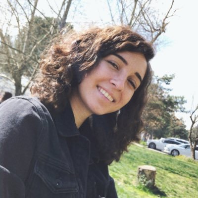 burcinefeb's profile picture. ✨