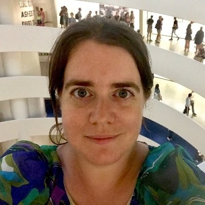 I'm Corina and I love exploring all things healthcare : innovation, emerging tech, HCI, cybernetics, ethics, policy, design and human factors.