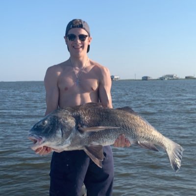 ross_adin's profile picture. Don’t nourish your fears more than you nourish your hopes. ‘20