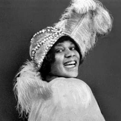 Fan page for the AMAZING Bessie Smith!!