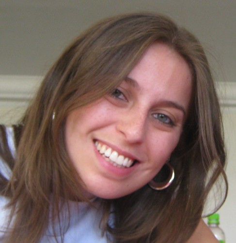 I'm Animal Scientist, graduated at USP (Sao Paulo University), and at TAMU (Texas A&M University), lover of animals and in favor of sustainable food production.