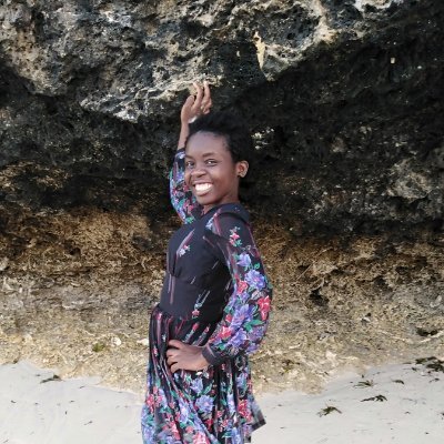 Scientific researcher, nutrition and wellness champion and avid reader on all topics from science to fiction and biographies. Life student.