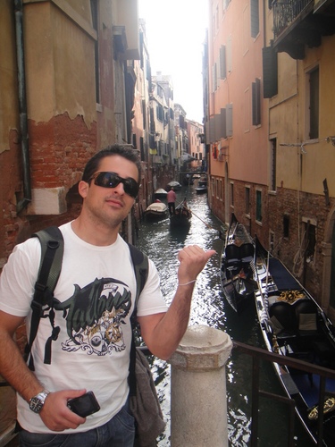 wguareschi's profile picture. MsC in Microelectronics