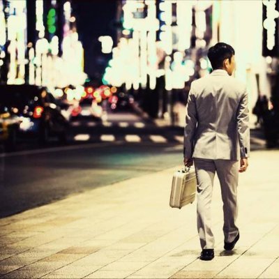 トレード屋の備忘録。
18歳の頃から独自の手法で参戦。10万⇒1200万円⇒3900万円⇒12億⇒-8億⇒10億
#FX #為替 #仮想通貨 #先物 #バイナリーオプション #ドル円