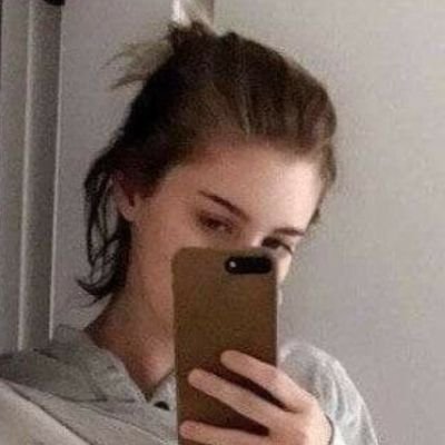 Armeled1's profile picture. Etudiante en math 🌸 Feministe-LGBTQIA+🏳️‍🌈, vegan🌱 free 🇸🇩