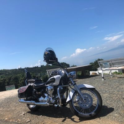 ほぼほぼリツイートいいねだけどバイクや日常に関しては呟いていこうかな以後お見知り置きを(*´∀｀)