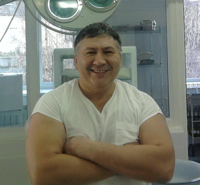 I am Mark Adams Rothore a surgeon doctor presntly now in USA