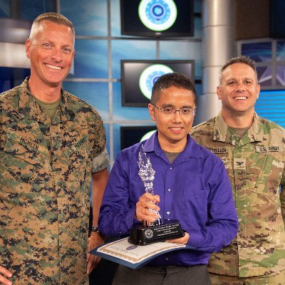LacdanARNEWS's profile picture. Writer-Editor for U.S. Army News Service @usarmy • Air Force vet • RTs ≠ endorsement • https://t.co/Rsmv8cO9FN