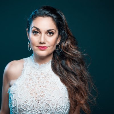 Lebanese-Canadian soprano, wife, mom, teacher, Artistic Advisor of @AtGtheatre. Juno nominated artist for albums Ayre Live & Messiah/Complex, she/her