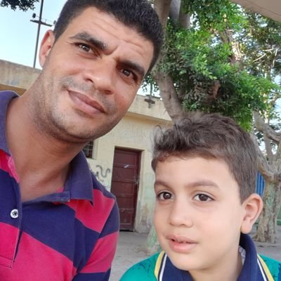 مصرى يعشق تراب وطنه و جيشه و رئيسه السيسي
eng/ a7med khafagy
civi eng 2002
0105585401