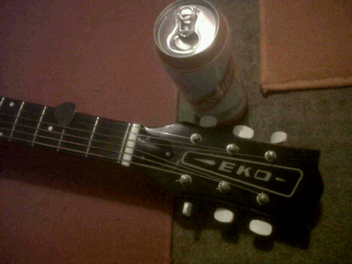 I work,drink,play guitar and love Crystal palace FC