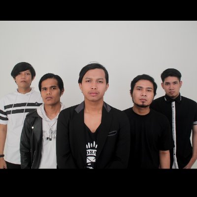 CLASSMATE is a Indonesian rock band.
@a_minore,@rosadidebi,@donny_RF,@myusuf19 & @Asepmzp1. Booking Contact : 082118384380