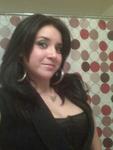 soy horgullosamente sonorense vivo en phoenix az me enkanta pasar tiempo kon mis hijos y mi marido los amo kontodo mi korazon  !love you pachurro...