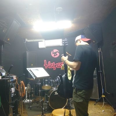 fujiryufn1111's profile picture. 音楽大好き。ワイン大好き。神戸大好き。29歳関西人です。10-FEETは特別。SiM SHANK coldrain HEY-SMITH BUZZ THE BEARS Dizzy Sunfist  GOOD4NOTHING dustbox SHADOWS and more
