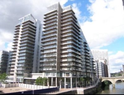 theedgecladding's profile picture. 