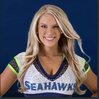 The official Twitter account of Seahawks Dancer Laura.