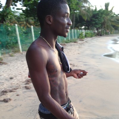 iamblaka784's profile picture. #TeamRealMadrid ⚽ #GazaNation784 #RipParents🙏 #VincentianAfrican🇵🇬 #IndependentLabel #BlakKidAfrican #Artist #Songwriter #Producer #AR #SoundCloud #LinkInBio