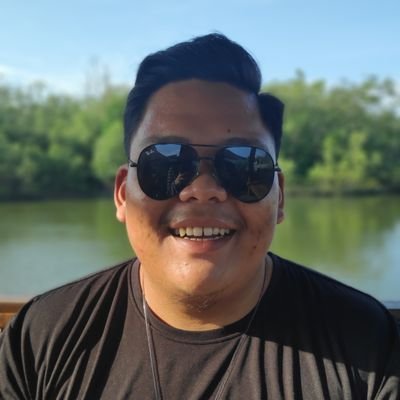 Hidup ibarat layang2... Kena hadap angin kuat baru boleh naik tinggi