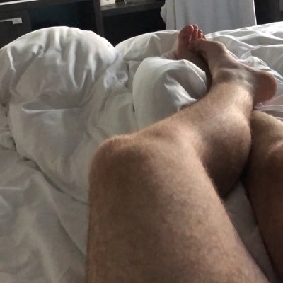DM me if you want to suck (London) Check out my O.F for longer videos and bigger cum shots. There’s no pay walls, once you sub, you get everything.